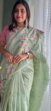 Load image into Gallery viewer, Crushed Saree
