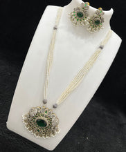 Load image into Gallery viewer, Victorian AD stone Neck Set
