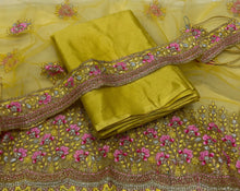Load image into Gallery viewer, Chiffon Saree with belt
