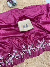Load image into Gallery viewer, Crushed Saree
