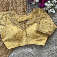 Load image into Gallery viewer, Ready made Designer Blouse
