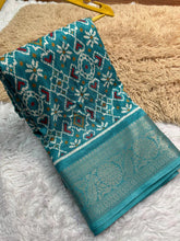 Load image into Gallery viewer, Mixed Silk Saree with Blouse
