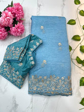 Load image into Gallery viewer, Crushed Party wear Saree with stitched designer blouse
