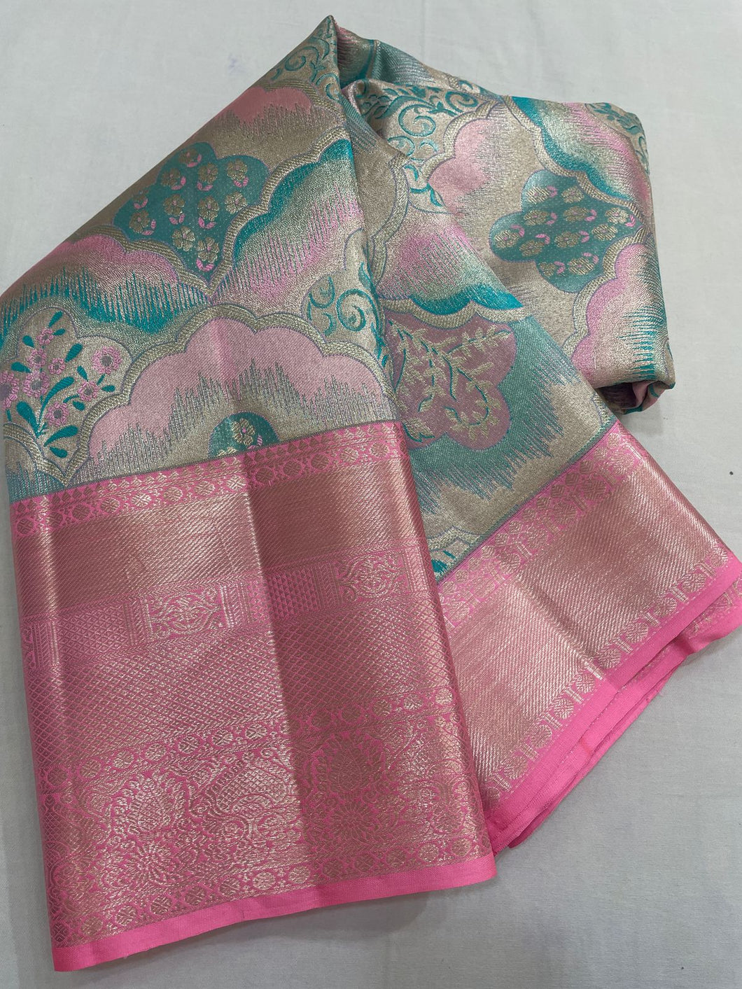 Blue and Pink Kanchipuram Pure silk saree