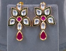 Load image into Gallery viewer, Kundan Choker set
