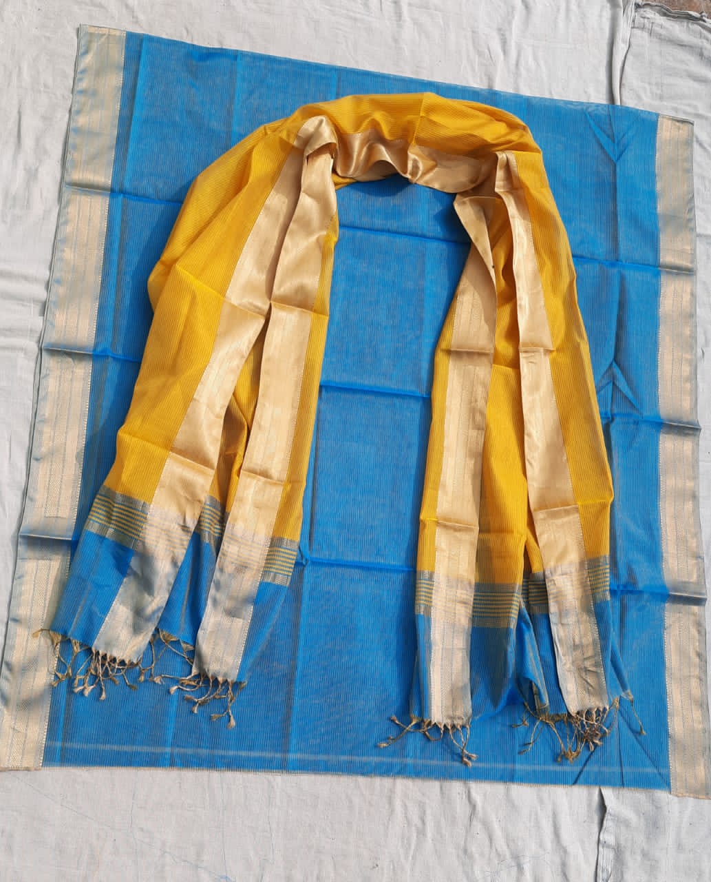 Silk cotton Plain Top and Dupatta with golden Zari border