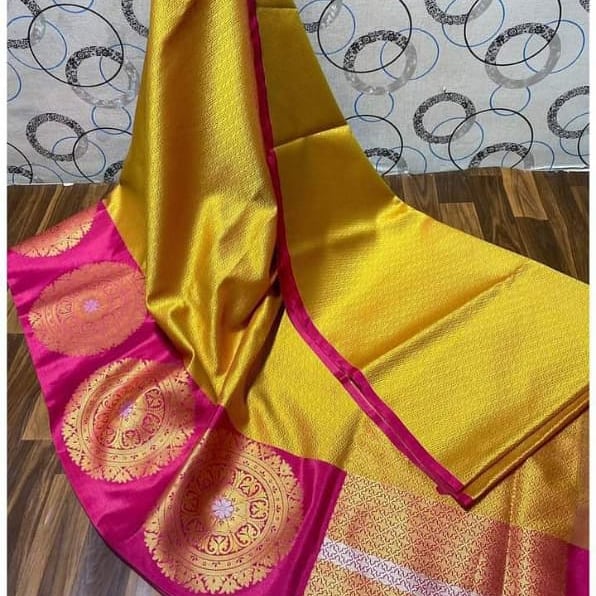 Banarasi Kora Muslin Tanchoi Saree