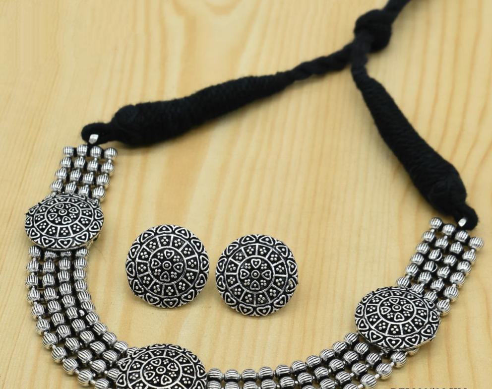 Choker Necklace set