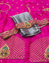 Load image into Gallery viewer, Chiffon Saree with Rich Blouse and Belt
