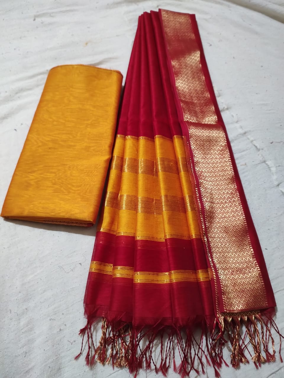 Silk cotton Plain Top and Zari border Dupatta