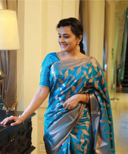 Load image into Gallery viewer, Banarasi Silk Saree
