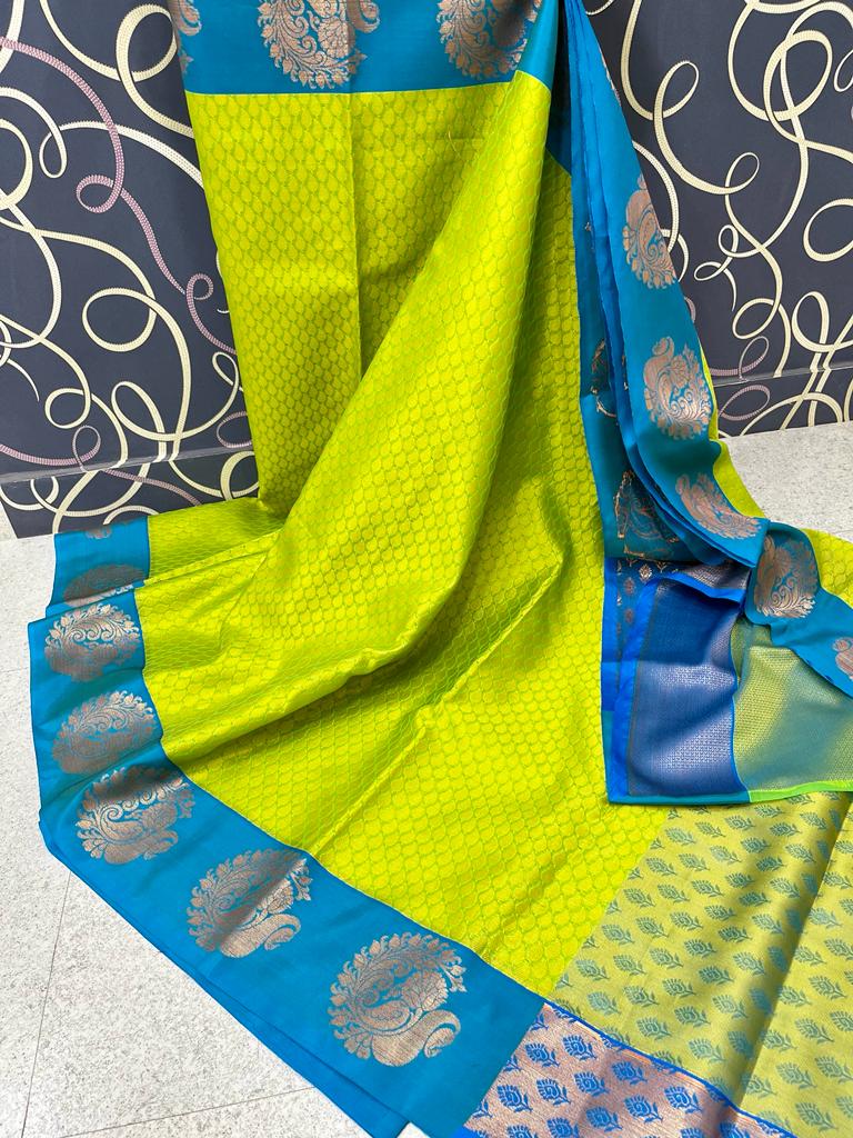 Kora Muslin Tanchoi Saree