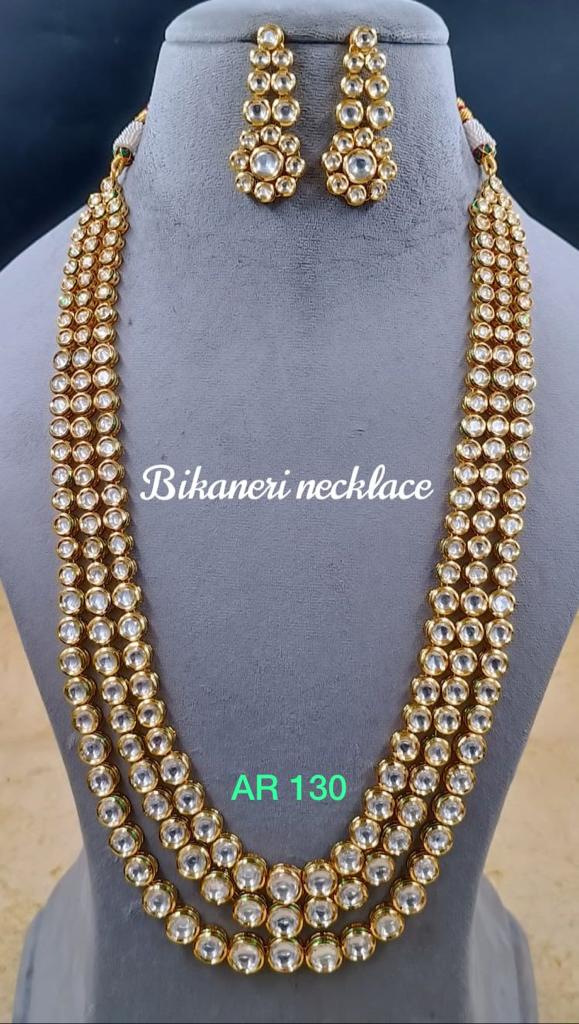 Kundan Long Necklace set