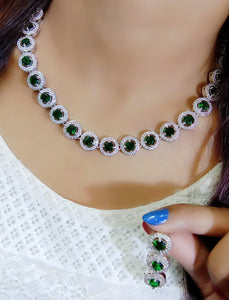 Fashion necklace and Earrings