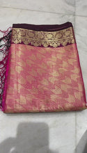 Load and play video in Gallery viewer, Banarasi Chanderi cotton soft saree
